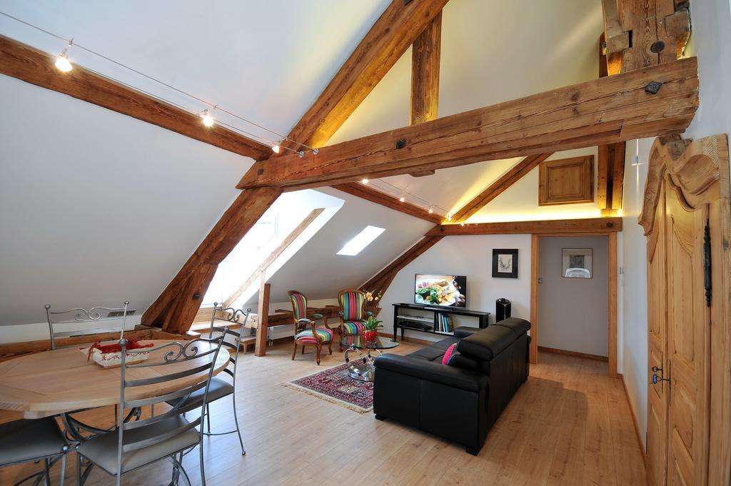Les Balcons De Riquewihr Apartment Luaran gambar